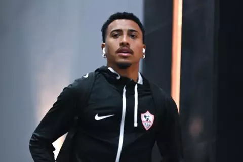 "أفعالي فُسرت بشكل مختلف".. بيزيرا يعتذر عن عدم مصافحته للمسؤولين في مراسم تتويج السوبر